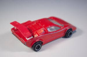 Lamborghini Countach (Rouge) (02)